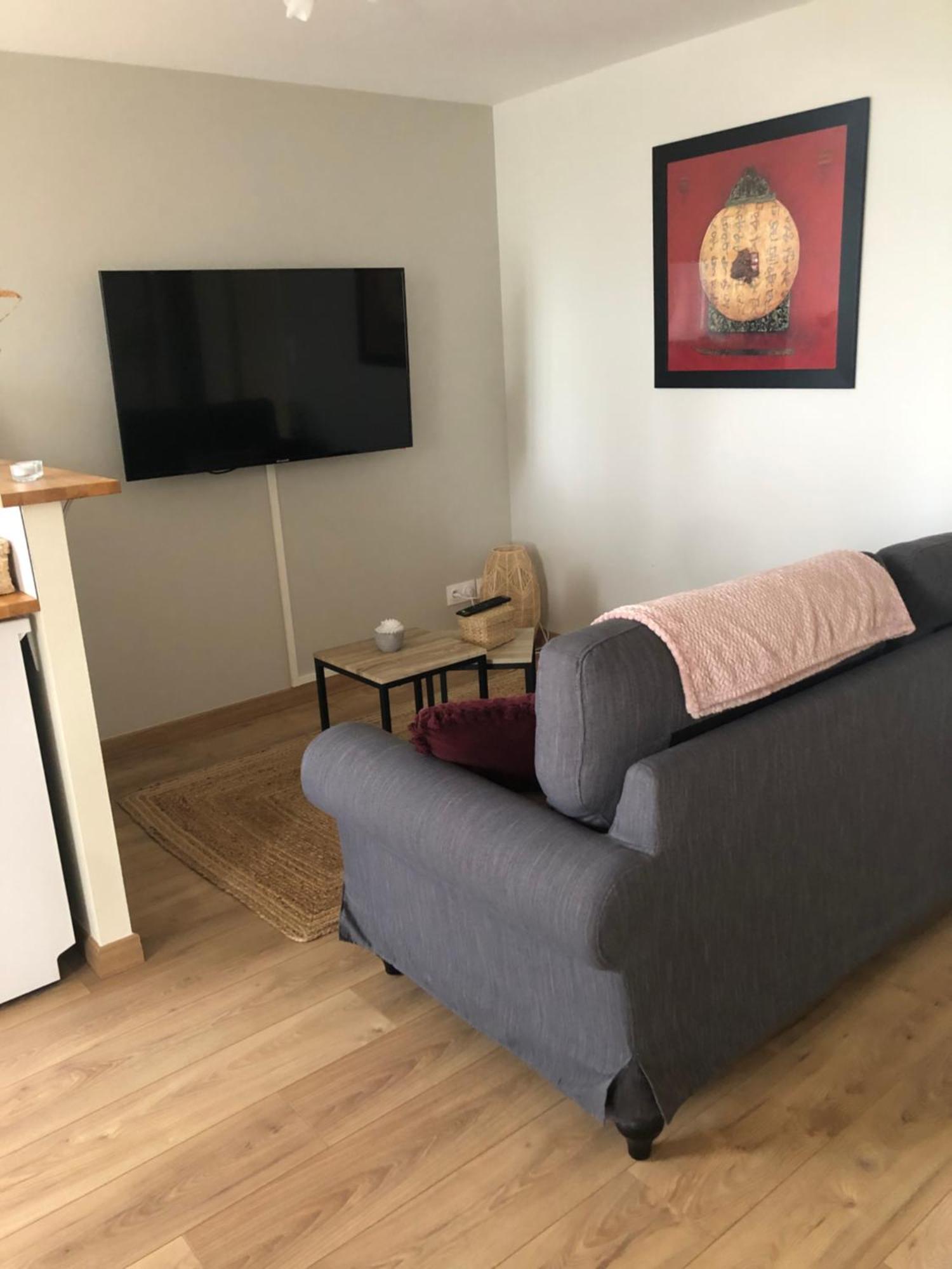 Burin Des Rosiers Apartment Olby ภายนอก รูปภาพ