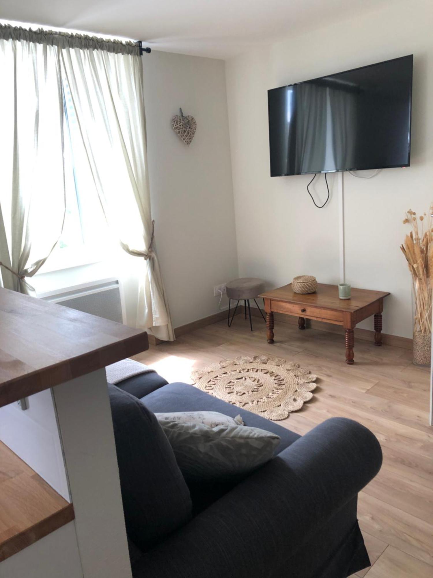 Burin Des Rosiers Apartment Olby ภายนอก รูปภาพ
